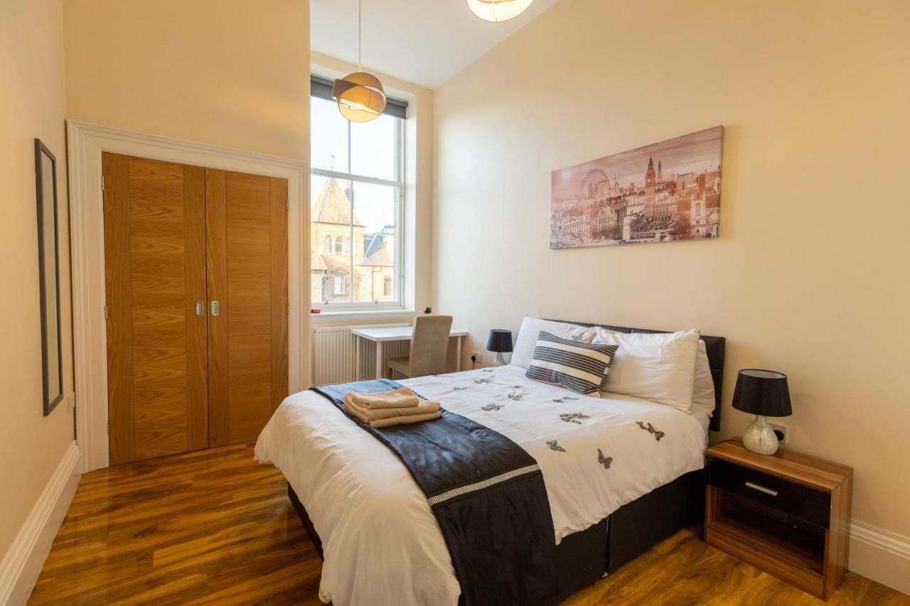New 2 Bed Apartment With Stunning Views Of Arthur Seat Mountain Edimburgo Exterior foto