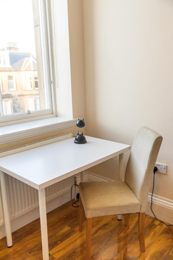 New 2 Bed Apartment With Stunning Views Of Arthur Seat Mountain Edimburgo Exterior foto
