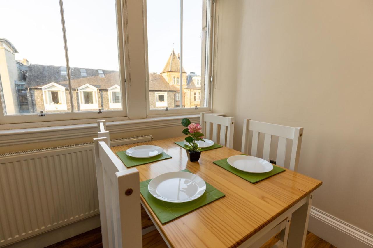 New 2 Bed Apartment With Stunning Views Of Arthur Seat Mountain Edimburgo Exterior foto